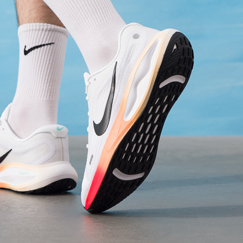 Nike Men's Journey Run Breatha – Men Shoes Size Nike Bewertung und Preis